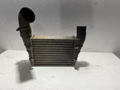 Направляюча повітря інтеркулера Audi A4 S4 B5 8D 058145805A LR01402007