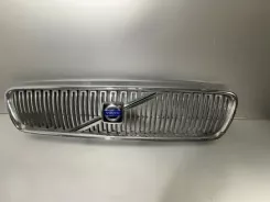 Volvo V50 Решітка / Верхня решітка 08678680