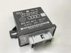 Блок керування / Модуль освітлення Audi A6 S6 C6 4F 8P0907357F 5LA00837901 00020121