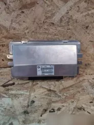 Блок керування пневматичною підвіскою BMW 7 F01 F02 F03 F04 6850297 000221160 00404884C7