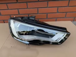 Фара Audi A3 S3 8V 8V0941006 01074022AE