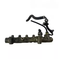 Opel Astra H Рейка впорскування 0445214094 003609