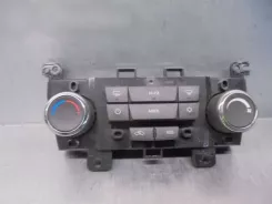 Панель кондиціонера Chevrolet Cruze 3827208 10142386