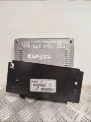 Контролер / модуль ЕБУ Peugeot 406 0281010166