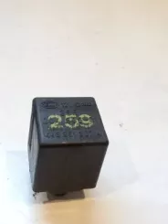 Інші реле Audi 80 90 B3 443951307A 00288501