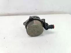 Renault Kangoo I Вакуумний насос / Vacuum 8200072985 04T0250834