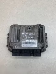 Контролер / модуль ЕБУ Nissan Primastar 1039S03755 0281011529 8200325719