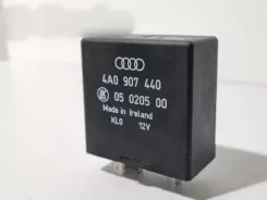 Модуль/реле склоочисника Audi A4 S4 B5 8D 4A0907440 05020500