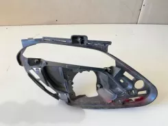 Peugeot 308 Нижня решітка переднього бампера C011610911 044413