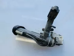 Реле замка запалювання Toyota Camry CVS30 00176247