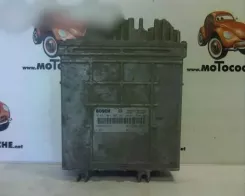 Блок керування двигуном Renault Laguna I 8200059879 0281001905 7700110561
