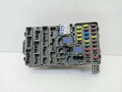 Блок запобіжників Honda CR-V / Комплектний 3820AS9AE030 090824060606 9100000