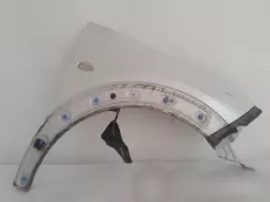 Переднє крило Citroen C4 Cactus 011115B02
