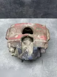 Opel Vectra C Передній гальмівний супорт 089515