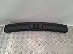 Кришка ременя багажника Fiat Freemont 1BE73DX9AB 0002612221