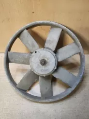 Кришка вентилятора радіатора Volkswagen Golf III 0130107268