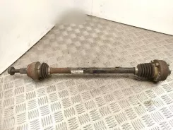 Skoda Octavia Mk3 (5E) Задній піввісь 5Q0501204A 0400044357