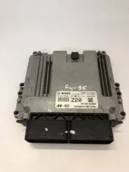 Контролер / модуль ЕБУ KIA Venga 391502A200 0281032130 EDC17C57