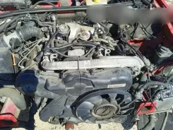 Audi A4 S4 B6 8E 8H Поршень 06D107066D 06A107065N
