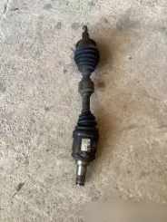 Toyota RAV 4 (XA30) Передній піввісь DA51L 00441422