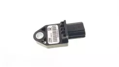 Датчик удару подушки безпеки Toyota Avensis T250 8983305010 009500301E