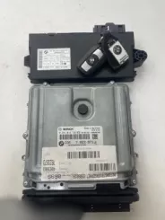 Комп'ютер/блок керування двигуном BMW 3 E90 E91 та комплект ключів 7823973 030005795 0281014726