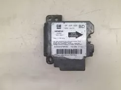 Блок керування подушками безпеки Opel Vectra B 09229039