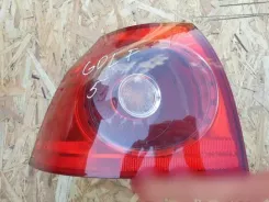 Задній ліхтар Volkswagen Golf IV 6945095F 00493514 028490102A