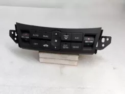 Панель кондиціонера Honda Accord 0G0XE14N