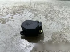 Двигун обігрівача Volvo V70 74932D 060801 1048