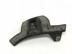 Кронштейн/кріплення заднього бампера Tesla Model S 107490300C