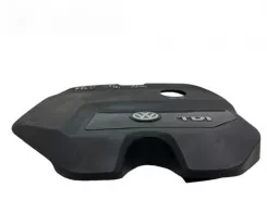 Volkswagen Polo Верхня кришка двигуна 038103925FL 038103925FN 038103925FP