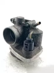 Дросельна заслінка Volkswagen Golf IV 036133062L 011831 082387321