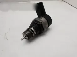 Рейка впорскування Audi A3 S3 8P 057130764H 33850784 0281006003
