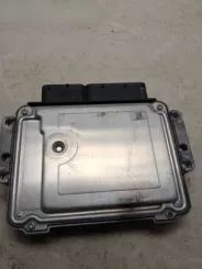 Контролер / модуль ЕБУ KIA Rio 391012A616 0281015461