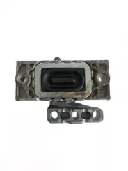 Кронштейн двигуна Volkswagen Golf V T10621633 1001990108