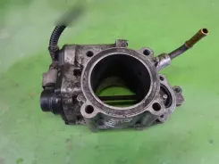 Дросельна заслінка Volkswagen Golf IV 036131503AA