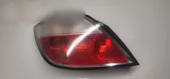 Задній ліхтар Opel Astra H 008653 10699800