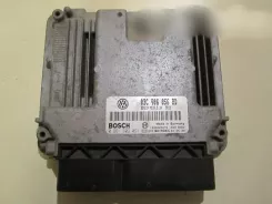 Контролер / модуль ЕБУ Volkswagen Touran I 03C906056BD