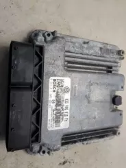Модуль контролера / ЕБУ Volkswagen Golf V 1039S10269 03G906016FM 0281011903