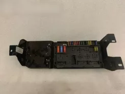 Блок запобіжників / модуль YQE500370 для Land Rover Range Rover L322 090309083226 518879002