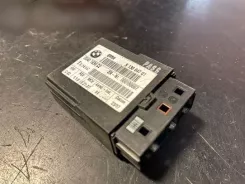 Реле попередження про непристебнутий ремінь безпеки BMW 5 E60 E61 9130047 000188687 00401838C2