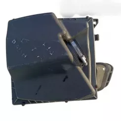 Корпус повітряного фільтра Opel Astra J 13272777 01S01