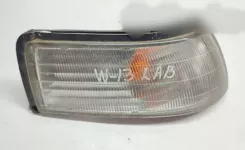 Передній покажчик повороту Mazda 626 21061272 KOITO21061272R 87031