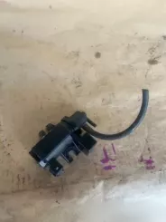 BMW 3 E90 E91 Вакуумний клапан / Турбінний електромагнітний клапан 7796634 70057903 07T176