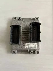 Комп'ютер двигуна Opel Astra H 55351133 1039S11978