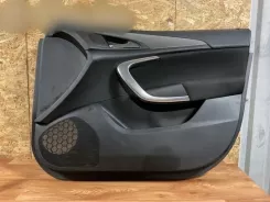 Opel Insignia A Бічні панелі / Обшивка передніх дверей 13277376 211211111200 1043902