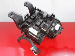 Рамка / модуль запобіжників Volvo S60 912802P060 1002080037