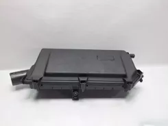 Корпус повітряного фільтра Skoda Octavia Mk1 (1U) 036129611CB