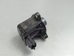 Інші деталі моторного відсіку Jeep Wrangler 04893902AB 70290903 20T332